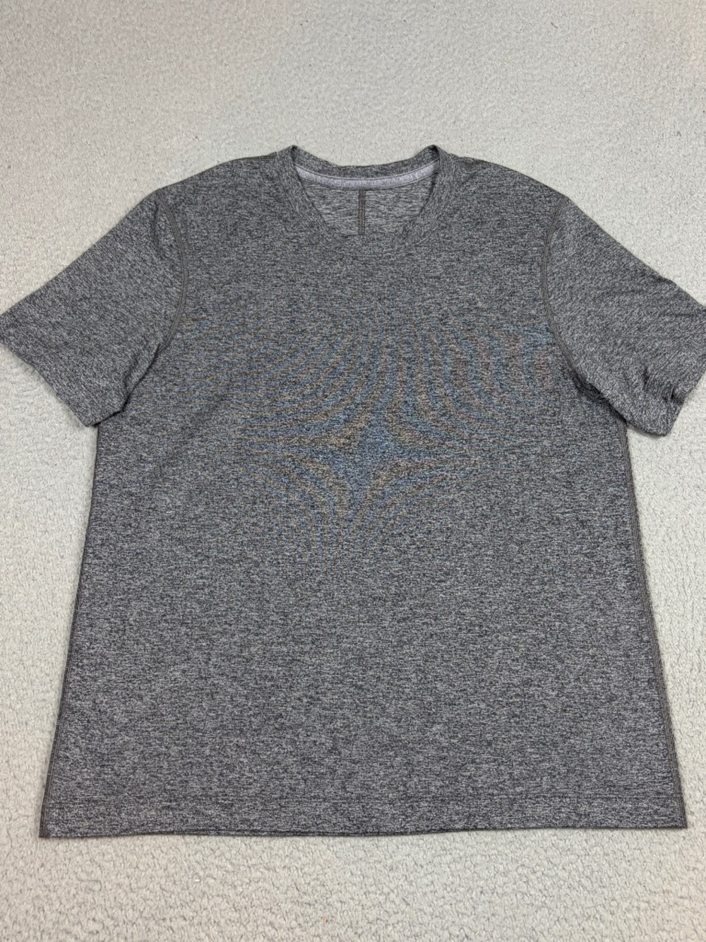 Lululemon Shirt Mens Medium Gray Short Sleeve Athletic Gym Performance Stretch